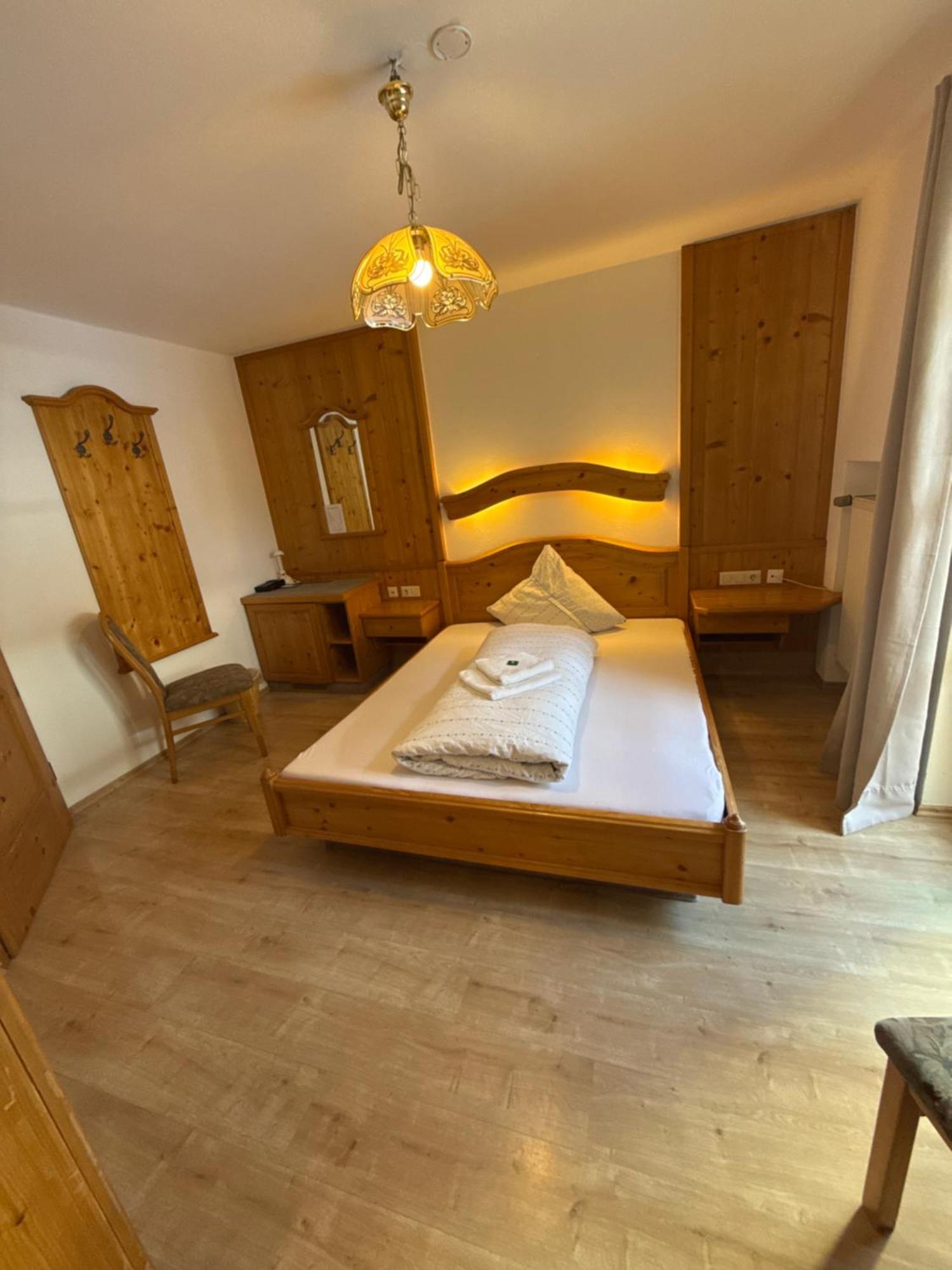 Gasthof Und Hotel Maria Gern Берхтесгаден Екстериор снимка
